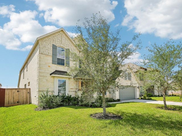 6108 Golden Plover Lane, Pearland, TX 77584