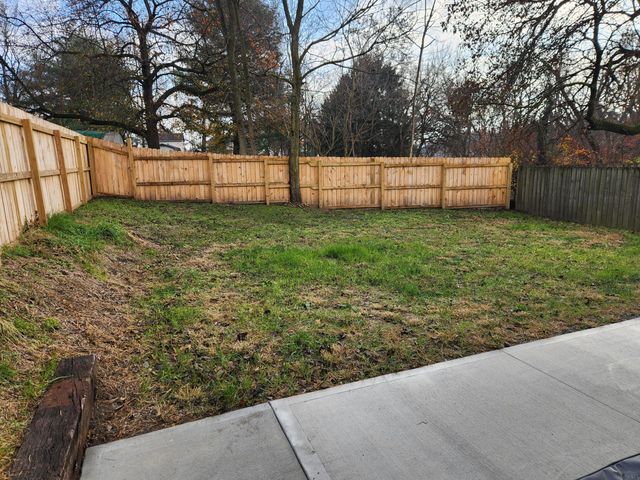 20 Bolen Avenue, Newark, OH 43055