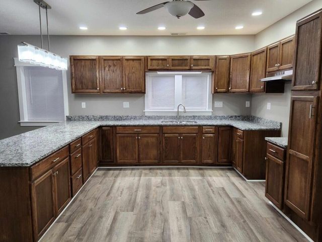 20 Bolen Avenue, Newark, OH 43055