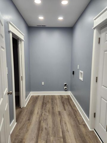 20 Bolen Avenue, Newark, OH 43055