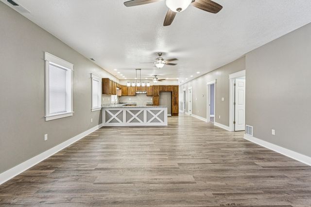 20 Bolen Avenue, Newark, OH 43055