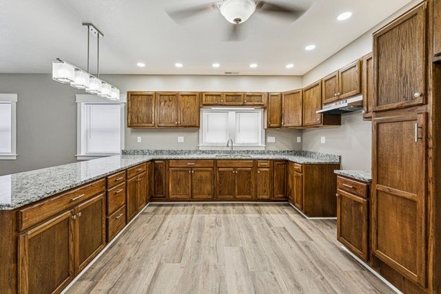 20 Bolen Avenue, Newark, OH 43055