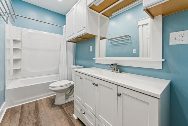 20 Bolen Avenue, Newark, OH 43055