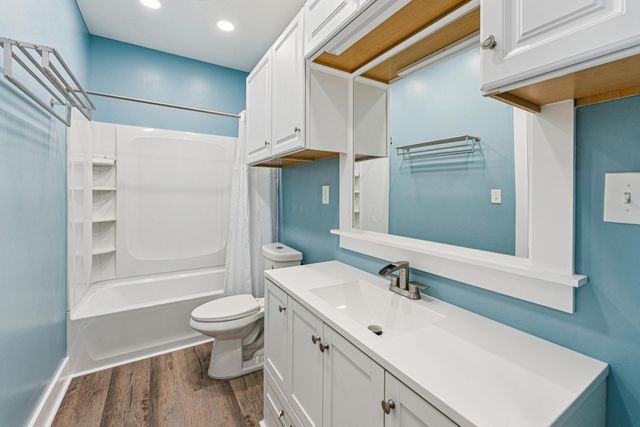 20 Bolen Avenue, Newark, OH 43055