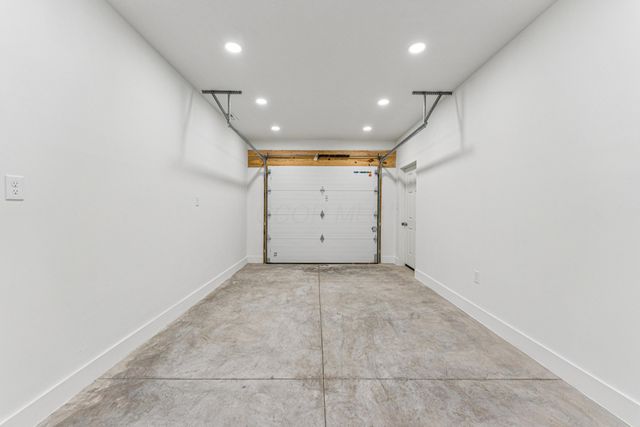 20 Bolen Avenue, Newark, OH 43055