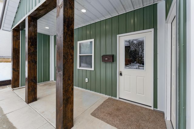 20 Bolen Avenue, Newark, OH 43055