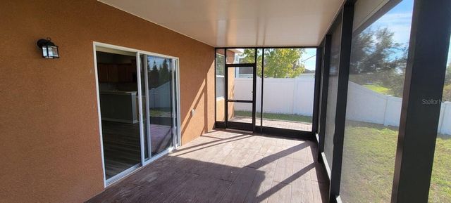 1739 BONITA BLUFF COURT, Ruskin, FL 33570