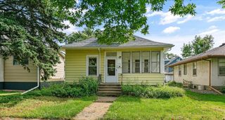 1066 22nd Avenue SE, Minneapolis, MN 55414