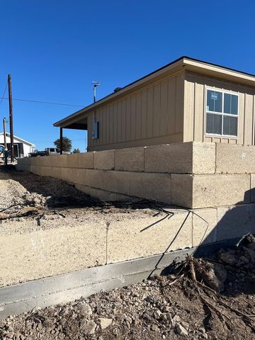 301 N 1st Street, Mertzon, TX 76941