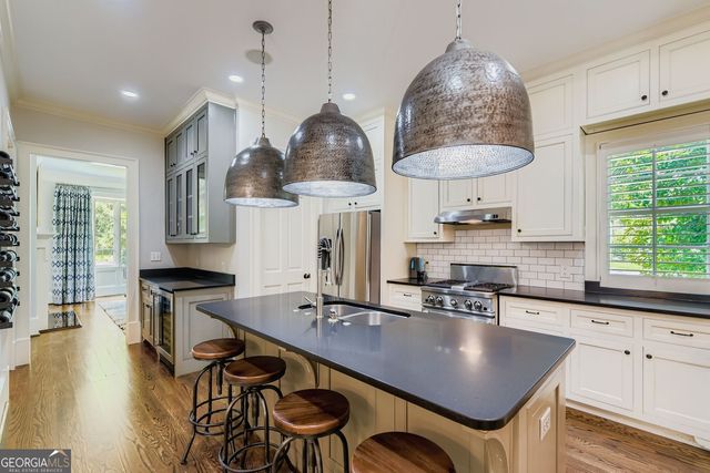 238 Club Place SE, Atlanta, GA 30317
