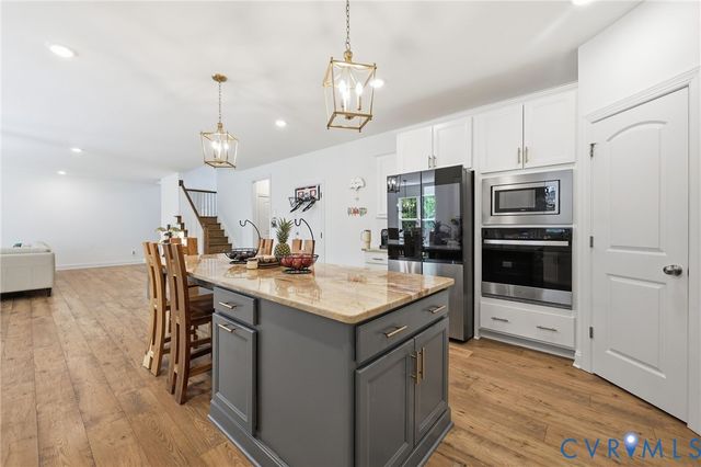 5406 Swift Fox Pl, Moseley, VA 23120