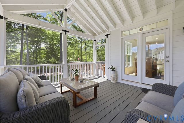 5406 Swift Fox Pl, Moseley, VA 23120