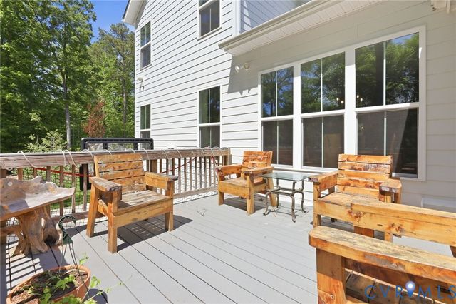 5406 Swift Fox Pl, Moseley, VA 23120