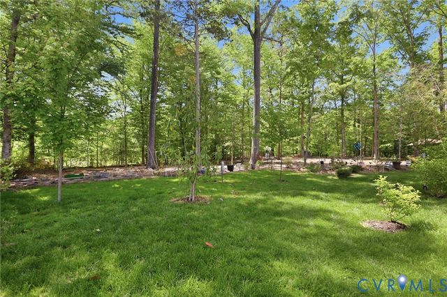 5406 Swift Fox Pl, Moseley, VA 23120