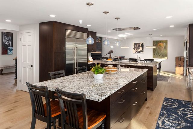 12 Columbia Key, Bellevue, WA 98006