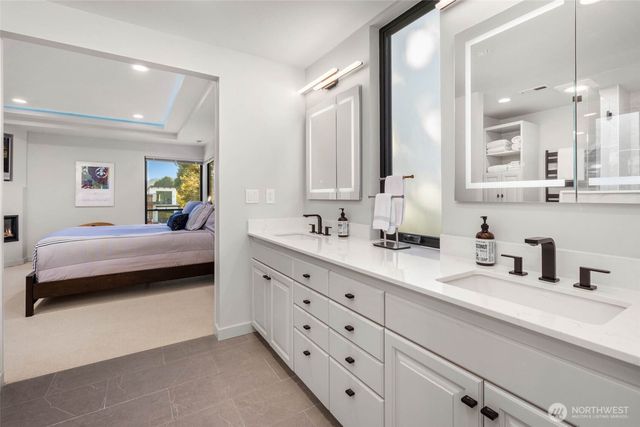 12 Columbia Key, Bellevue, WA 98006