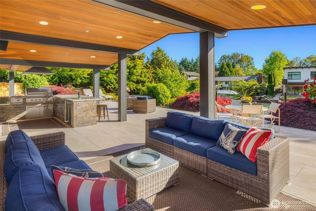 12 Columbia Key, Bellevue, WA 98006