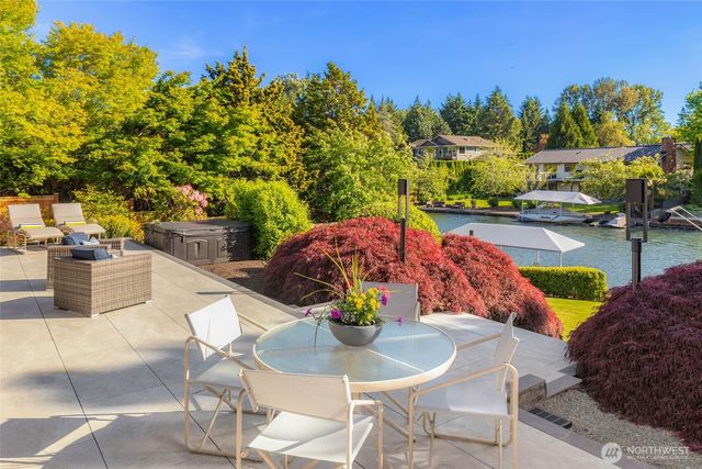 12 Columbia Key, Bellevue, WA 98006
