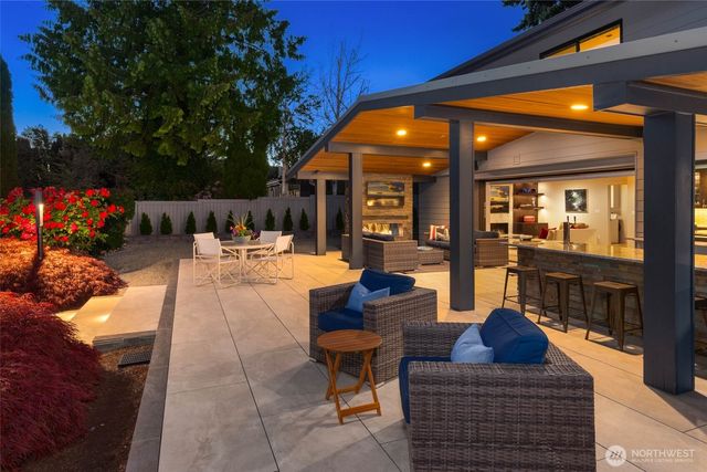 12 Columbia Key, Bellevue, WA 98006
