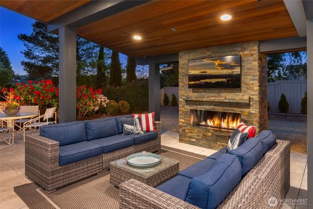 12 Columbia Key, Bellevue, WA 98006