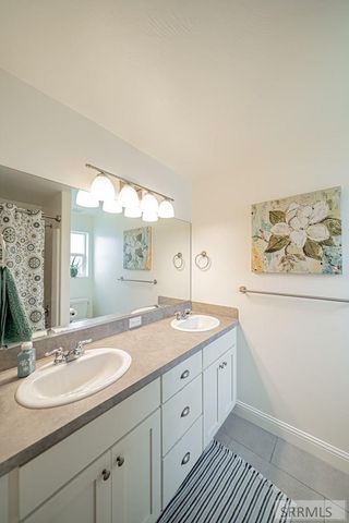 3914 N Monroe Avenue, Idaho Falls, ID 83401