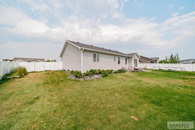 3914 N Monroe Avenue, Idaho Falls, ID 83401