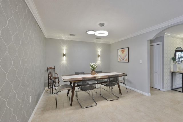 1311 ESTATEWOOD DRIVE, Brandon, FL 33510