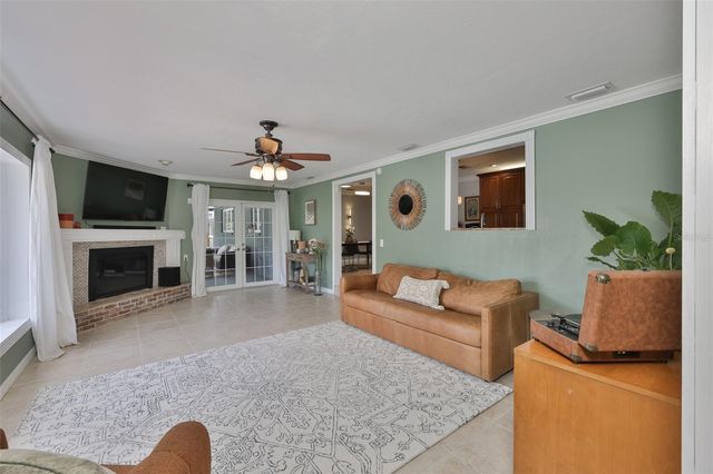 1311 ESTATEWOOD DRIVE, Brandon, FL 33510