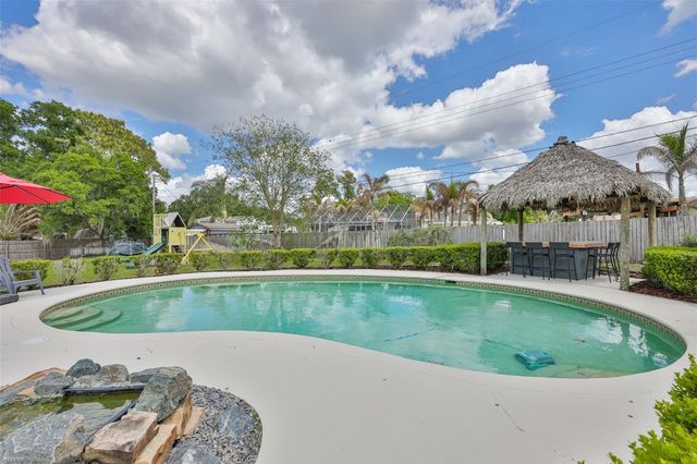 1311 ESTATEWOOD DRIVE, Brandon, FL 33510