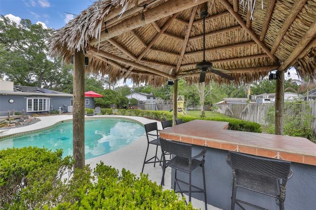 1311 ESTATEWOOD DRIVE, Brandon, FL 33510