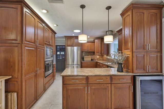 1311 ESTATEWOOD DRIVE, Brandon, FL 33510