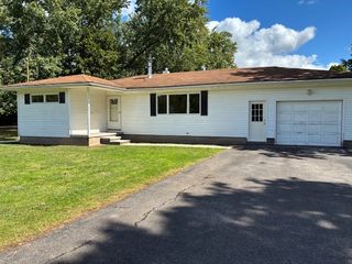 822 North Hook Road, Macedon, NY 14502