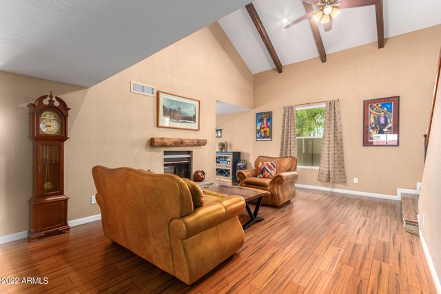 3601 E ROSEMONTE Drive, Phoenix, AZ 85050