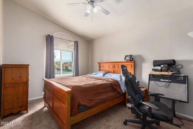 3601 E ROSEMONTE Drive, Phoenix, AZ 85050