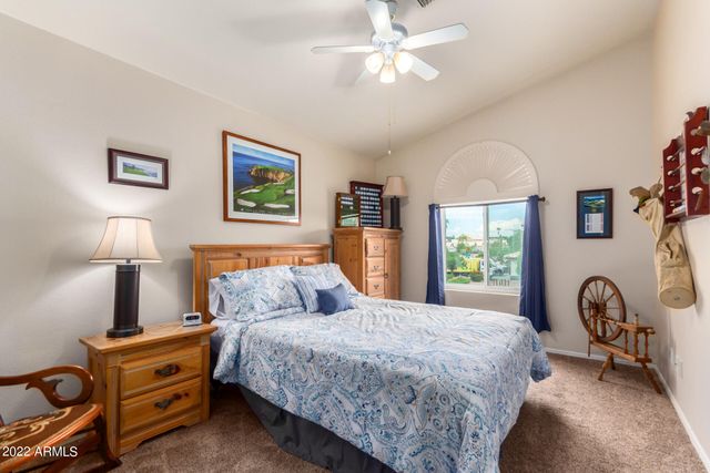 3601 E ROSEMONTE Drive, Phoenix, AZ 85050