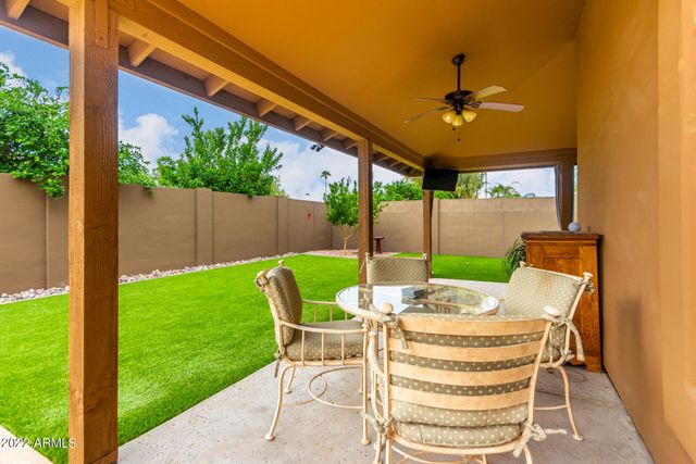 3601 E ROSEMONTE Drive, Phoenix, AZ 85050