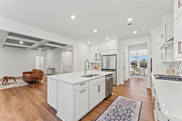 3467 Six Mile Highway, Central, SC 29630