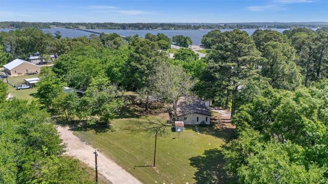 20414 Hillside Drive, Chandler, TX 75758