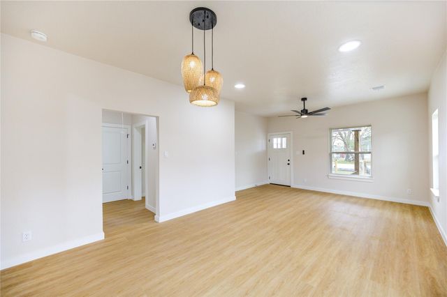 2710 Gano Street, Houston, TX 77009