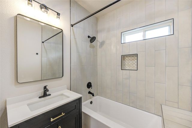 2710 Gano Street, Houston, TX 77009