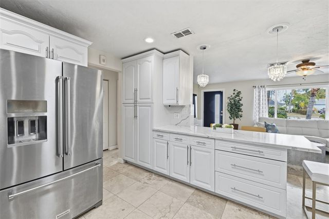 3998 22ND AVENUE N, St Petersburg, FL 33713