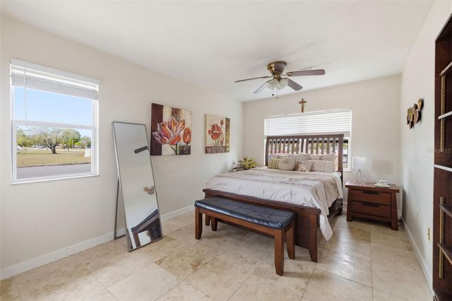 3998 22ND AVENUE N, St Petersburg, FL 33713