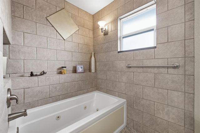 3998 22ND AVENUE N, St Petersburg, FL 33713