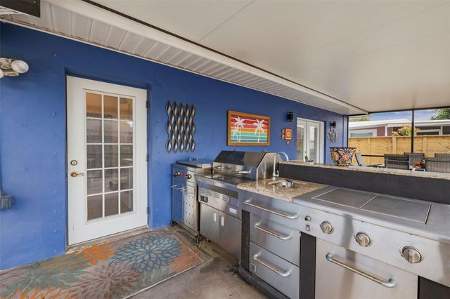 3998 22ND AVENUE N, St Petersburg, FL 33713