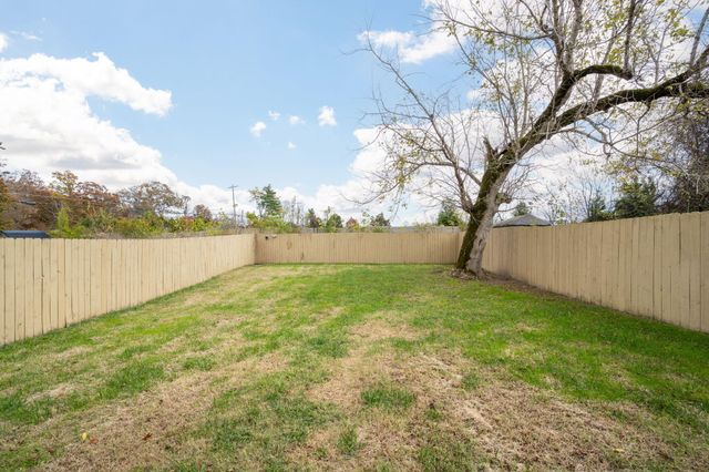 2748 Stone Trace Drive, Chattanooga, TN 37421