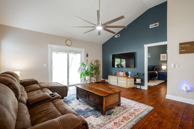 2748 Stone Trace Drive, Chattanooga, TN 37421