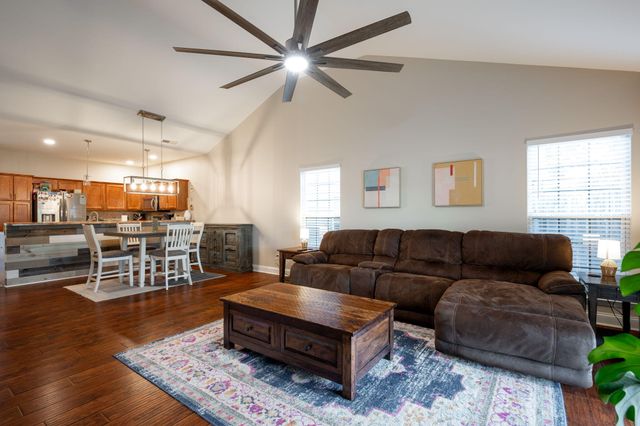 2748 Stone Trace Drive, Chattanooga, TN 37421