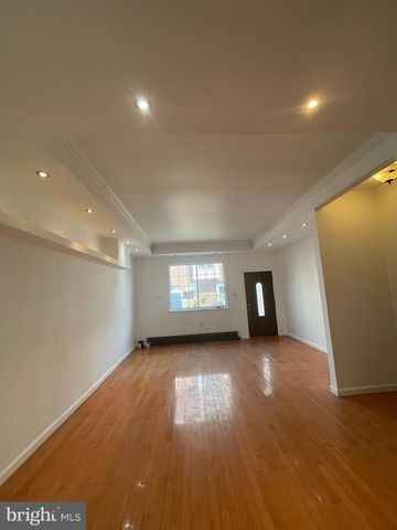 1638 S 7TH STREET, Philadelphia, PA 19148