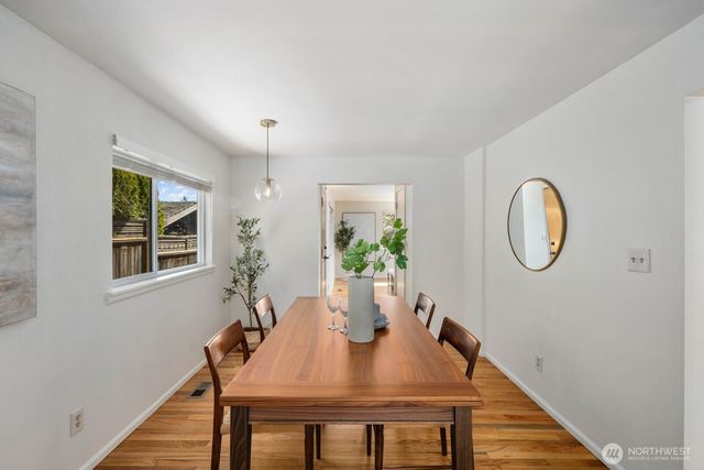 7508 30th Avenue SW, Seattle, WA 98126