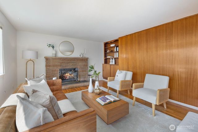 7508 30th Avenue SW, Seattle, WA 98126